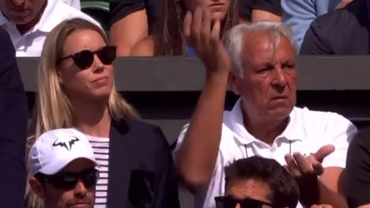 Sebastián Nadal pidiendo a su hijo que se retire Sebastián Nadal pidiendo a su hijo que se retire