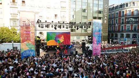 Imagen de archivo de un concierto del Orgullo Imagen de archivo de un concierto del Orgullo