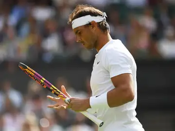 Rafa Nadal, en la pista central de Wimbledon Rafa Nadal, en la pista central de Wimbledon