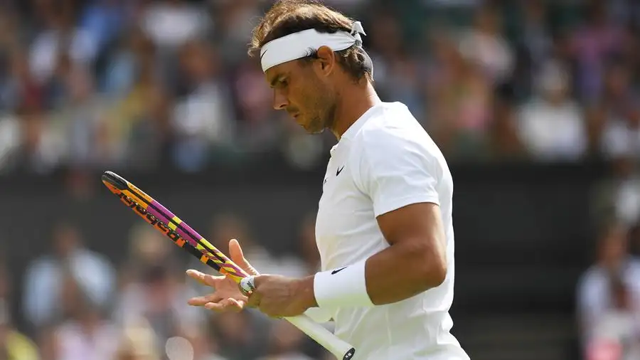 Rafa Nadal, en la pista central de Wimbledon Rafa Nadal, en la pista central de Wimbledon