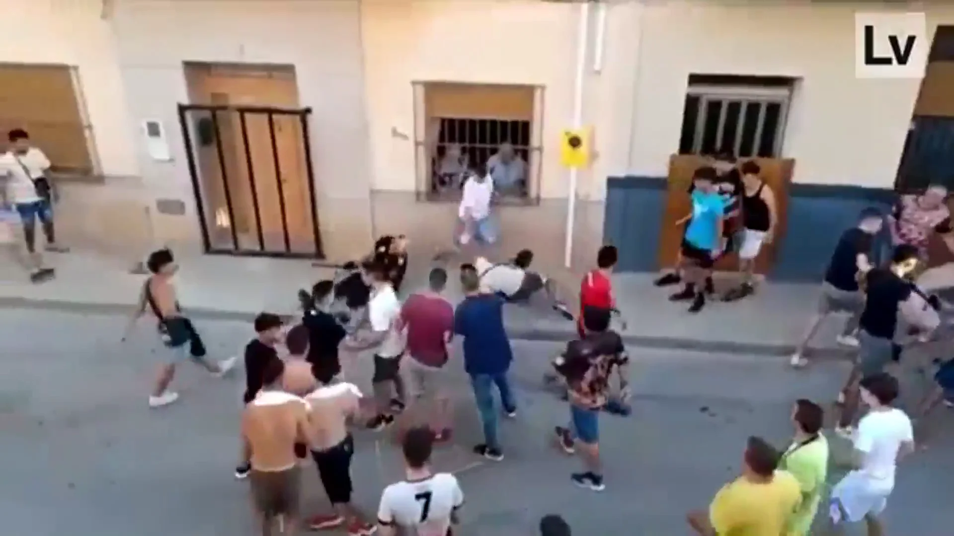 Agresión policía bous al acrrer Agresión policía bous al acrrer