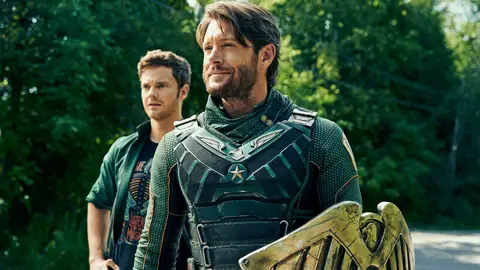 Jensen Ackles como Soldier Boy y Jack Quaid como Hughie en la temporada 3 de 'The Boys' Jensen Ackles como Soldier Boy y Jack Quaid como Hughie en la temporada 3 de 'The Boys'