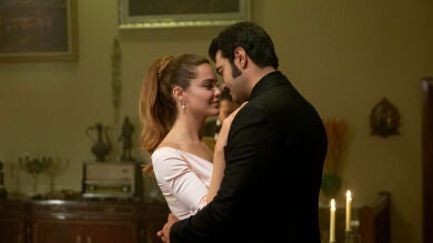 Züleyha y Demir en 'Tierra Amarga': Una historia de amor marcada por el destino 