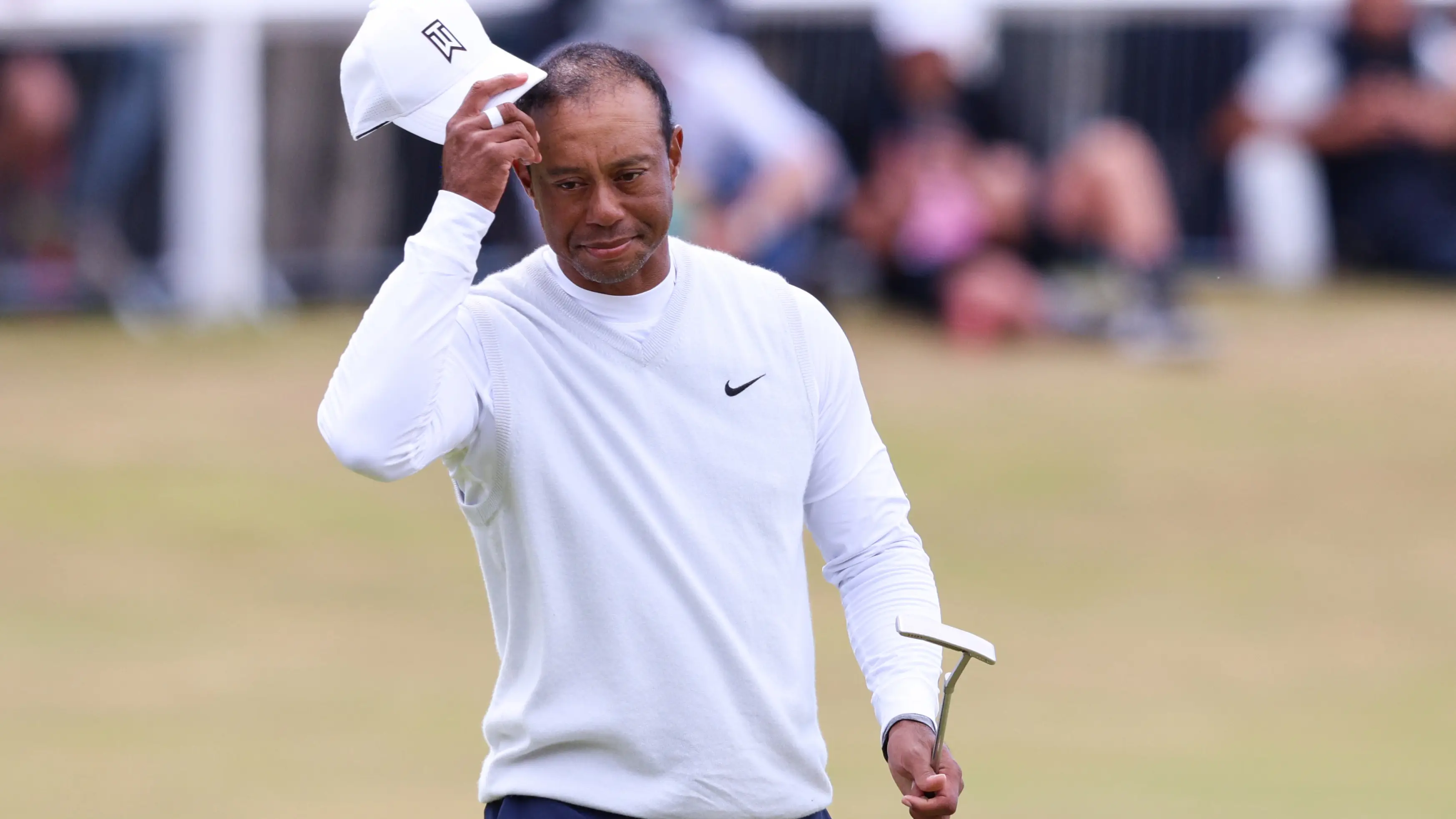Tiger Woods firma su peor actuación en Saint Andrews y se despide emocionado Tiger Woods firma su peor actuación en Saint Andrews y se despide emocionado