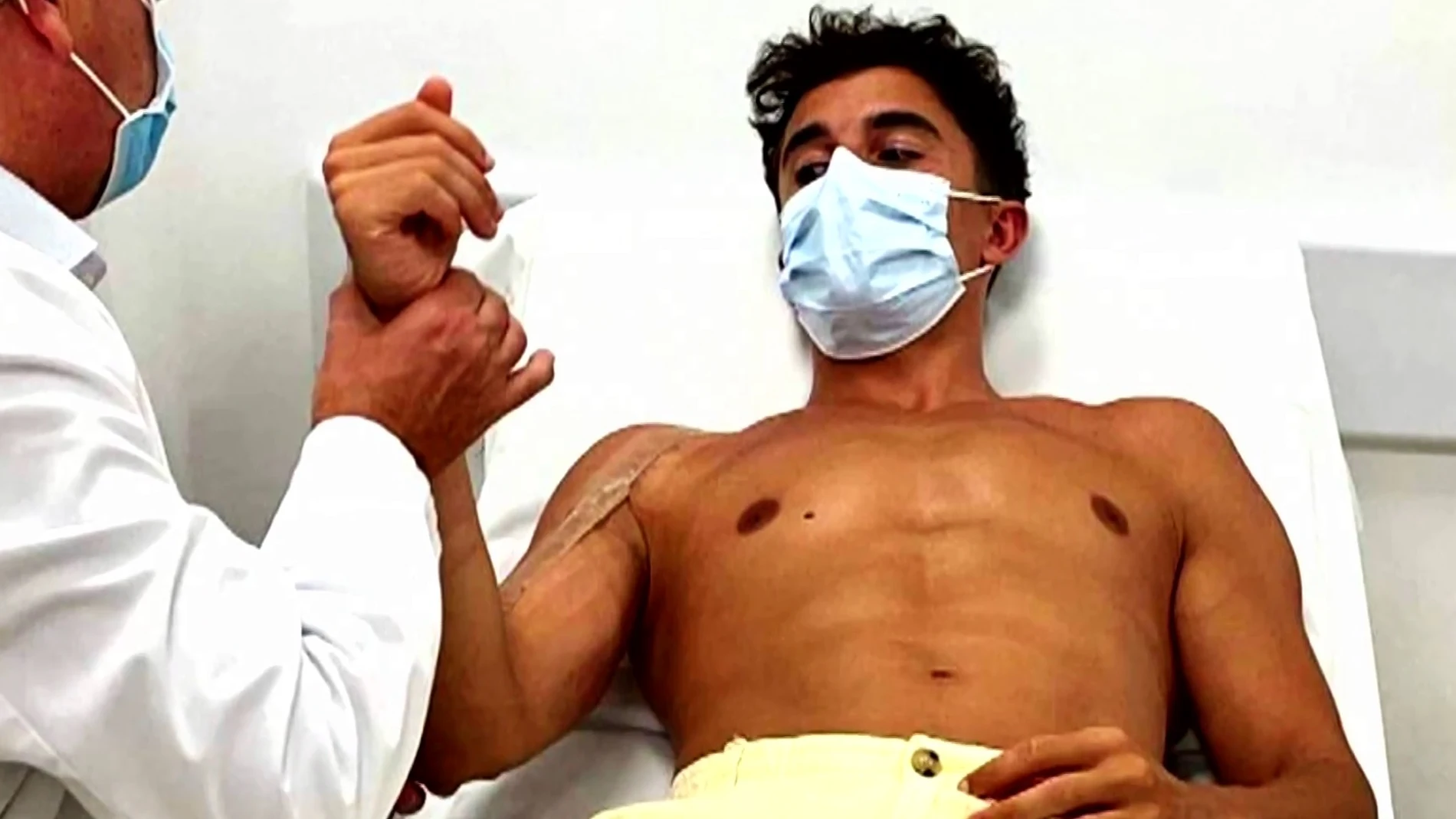 Marc Márquez, en la revisión de su operación de húmero en el Hospital Ruber Internacional de Madrid