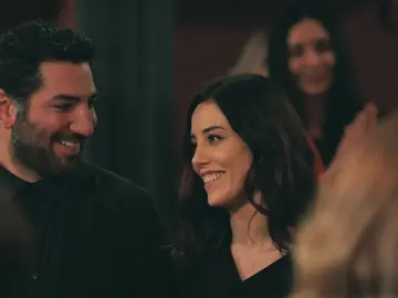 Asya y Aras anuncian una gran noticia ante la sorpresa de todos: "Nos casaremos en dos semanas" Asya y Aras anuncian una gran noticia ante la sorpresa de todos: "Nos casaremos en dos semanas"
