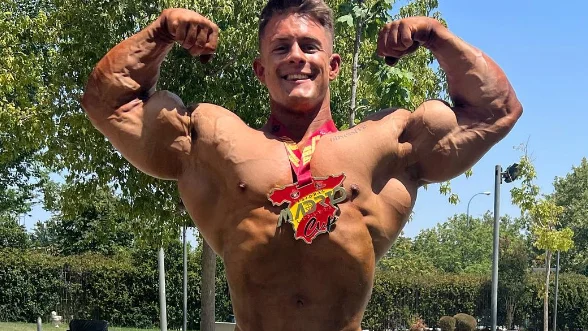 El culturista Joan Pradells se proclama campe&oacute;n en su primera competici&oacute;n