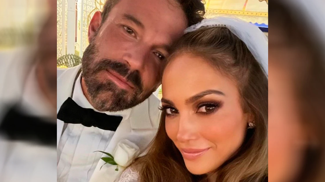 Jennifer Lopez y Ben Affleck en su boda Jennifer Lopez y Ben Affleck en su boda