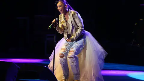 Chenoa en su actuación en Starlite Chenoa en su actuación en Starlite