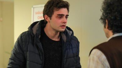 Te contamos todo lo que ha pasado en el último capítulo de 'Hermanos': Kadir descubre que Ömer es adoptado