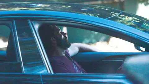 Ben Affleck, muy cansado al volante Ben Affleck, muy cansado al volante