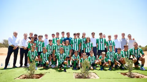 El Betis inicia la construcción de su Ciudad Deportiva El Betis inicia la construcción de su Ciudad Deportiva