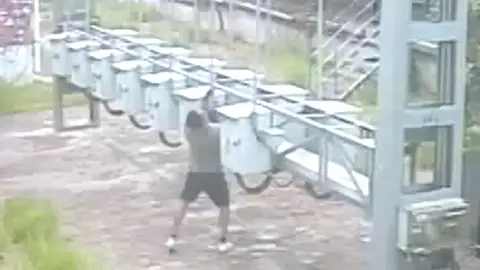 Robo cables alta tensión Robo cables alta tensión