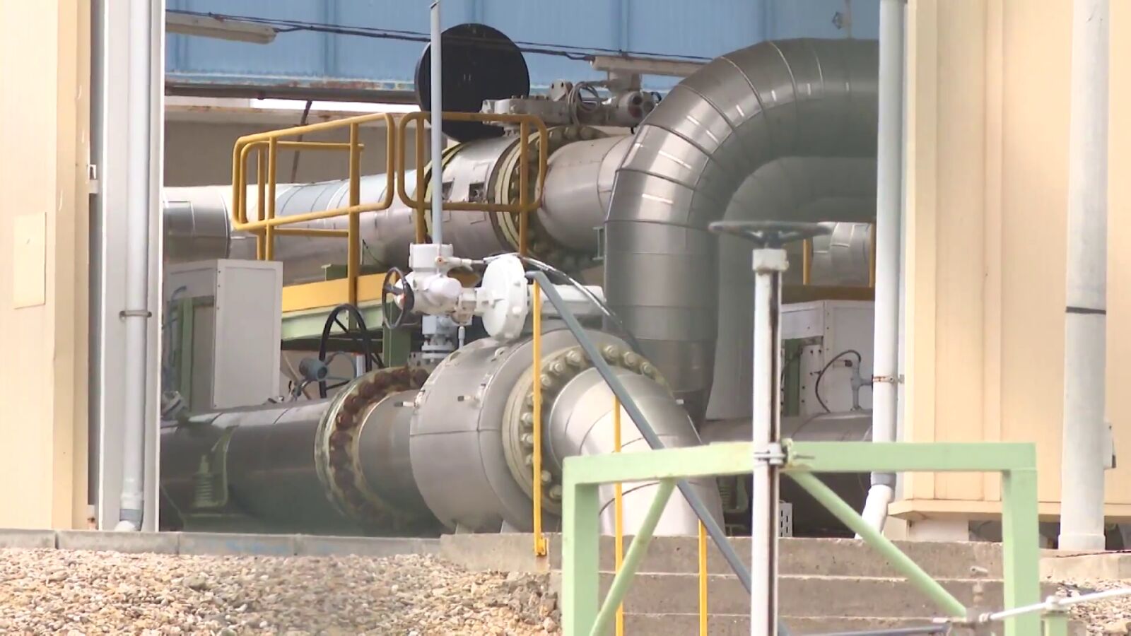 La Unión Europea consigue su objetivo de llenar al 80 % sus reservas de gas y garantiza el suministro para el invierno
