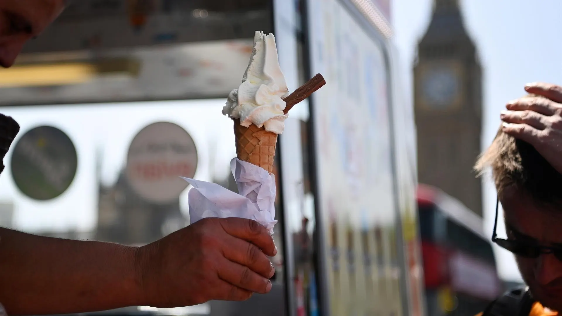 El Reino Unido trata de combatir el calor El Reino Unido trata de combatir el calor