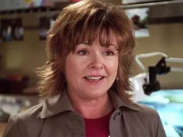 Rebecca Balding, en una escena de la serie 'Embrujadas' Rebecca Balding, en una escena de la serie 'Embrujadas'