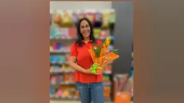 Mayte Velasco, agradecida con los bomberos Mayte Velasco, agradecida con los bomberos