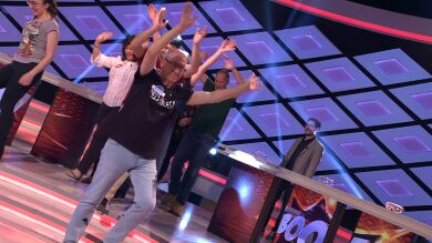 ‘Los Lobos’ y las ‘Extremis’ se enfrentan en… ¡la gran final de la Superliga de ‘¡Boom!’!