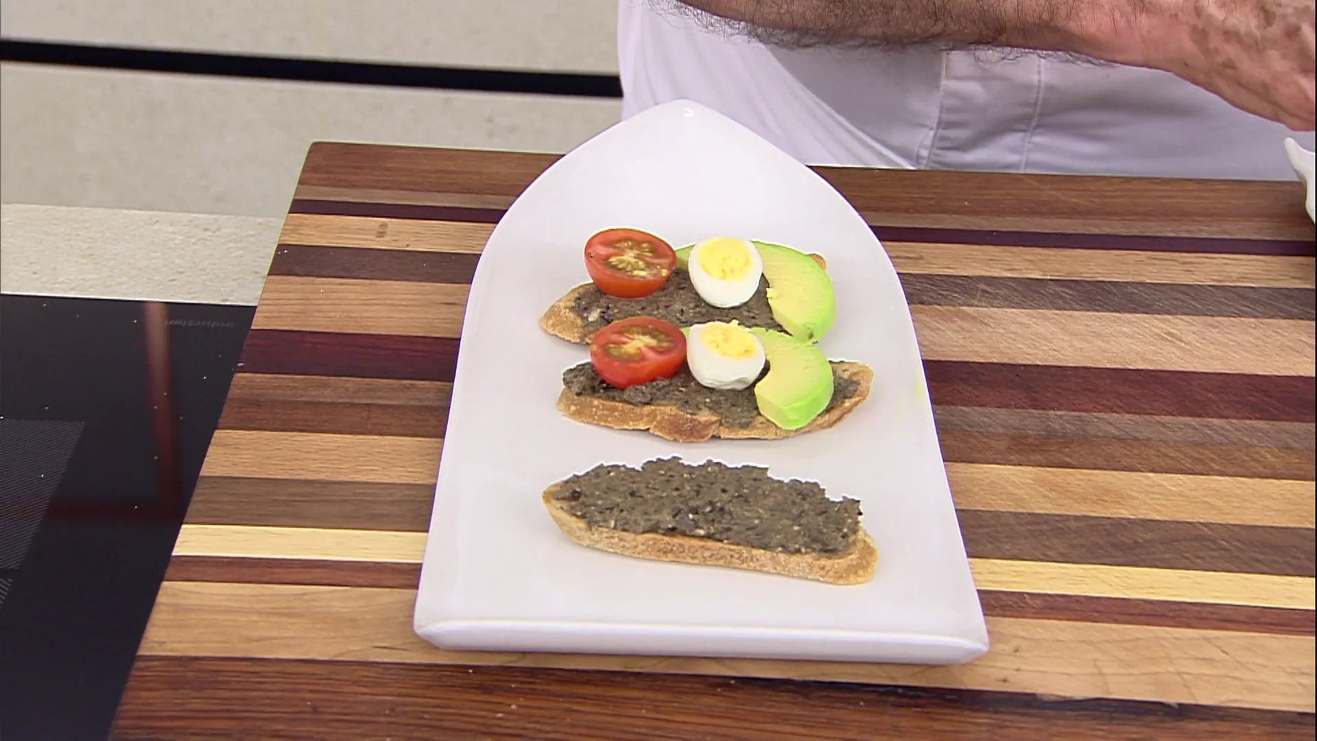 Argui&ntilde;ano nos ense&ntilde;a como hacer tapenade 
