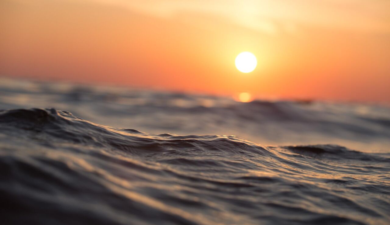 Las aguas del Mediterr&aacute;neo c&aacute;lidas se traducen en m&aacute;s noches tropicales
