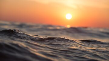 Las aguas del Mediterr&aacute;neo c&aacute;lidas se traducen en m&aacute;s noches tropicales