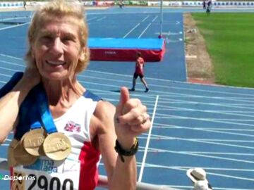 Angela Copson, la atleta de 75 años que es capaz de bajar de los 4 minutos el kilómetro