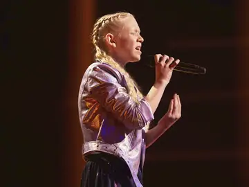 Marta Porris, un ángel sobre el escenario cantando ‘Jealous’ en la Final de ‘La Voz Kids’  