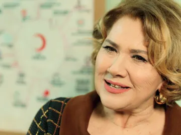 Lütfiye sospecha que Ümit y Fikret están aliados en la venganza contra Demir Lütfiye sospecha que Ümit y Fikret están aliados en la venganza contra Demir