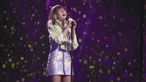 Irene Molina, una auténtica diva con un tema de Ariana Grande en la Final de ‘La Voz Kids’ Irene Molina, una auténtica diva con un tema de Ariana Grande en la Final de ‘La Voz Kids’