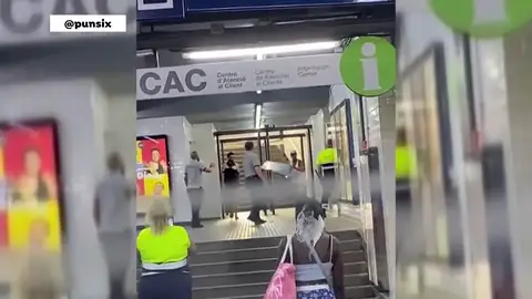 Agresión a un vigilante de seguridad de una estación de tren en Barcelona Agresión a un vigilante de seguridad de una estación de tren en Barcelona