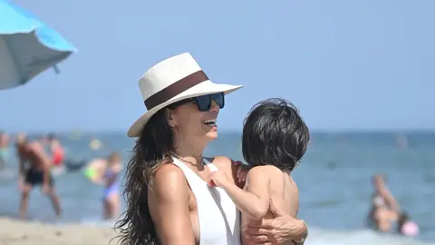 Eva Longoria y su hijo Eva Longoria y su hijo