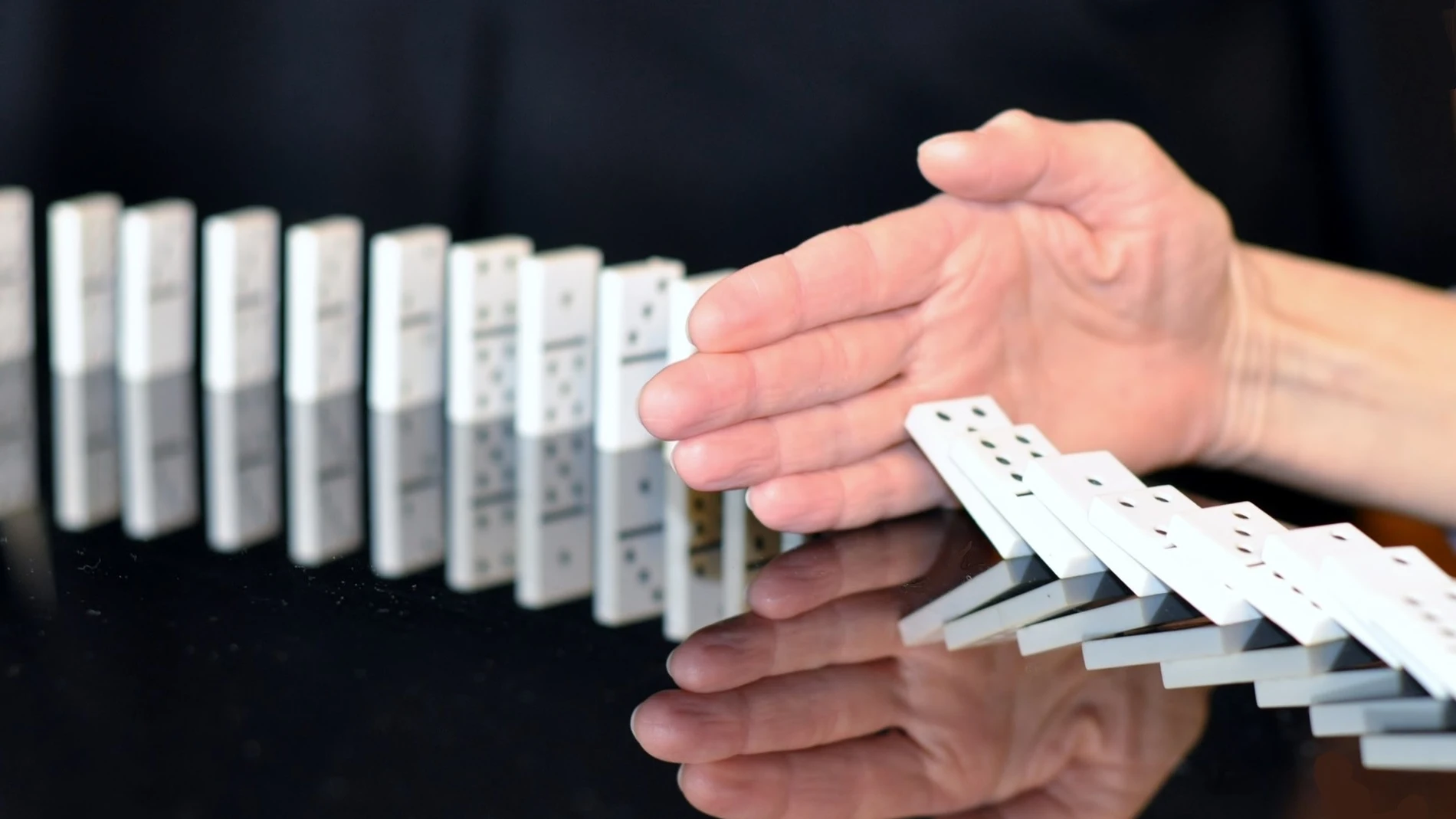 Imagen de archivo de fichas de dominó