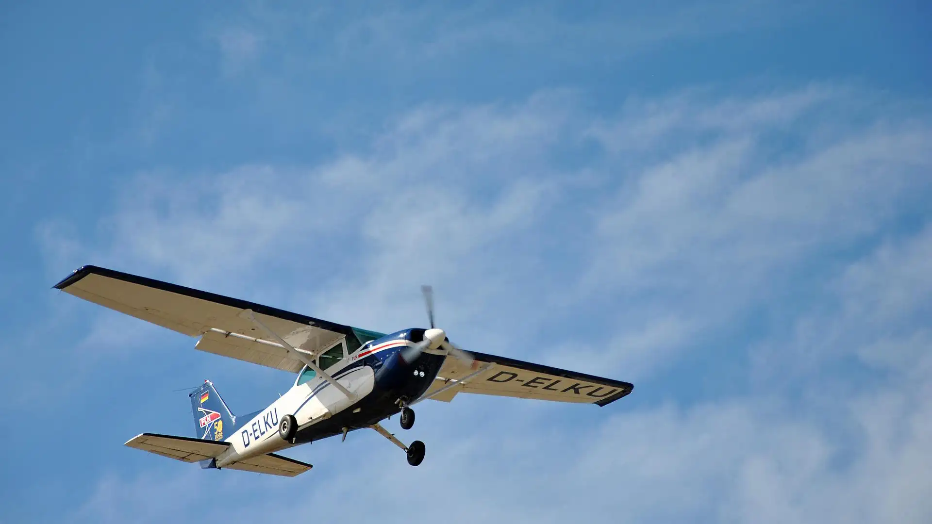 Imagen de archivo de una avioneta Imagen de archivo de una avioneta