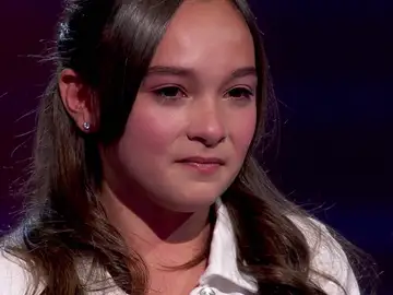 Marina Oliván rompe a llorar cuando dedica su actuación a sus padres: &quot;Gracias a ellos estoy aquí&quot;