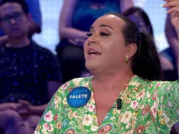 Falete desnuda su alma en ‘Pasapalabra’ cantando ‘Te estoy queriendo tanto’ Falete desnuda su alma en ‘Pasapalabra’ cantando ‘Te estoy queriendo tanto’