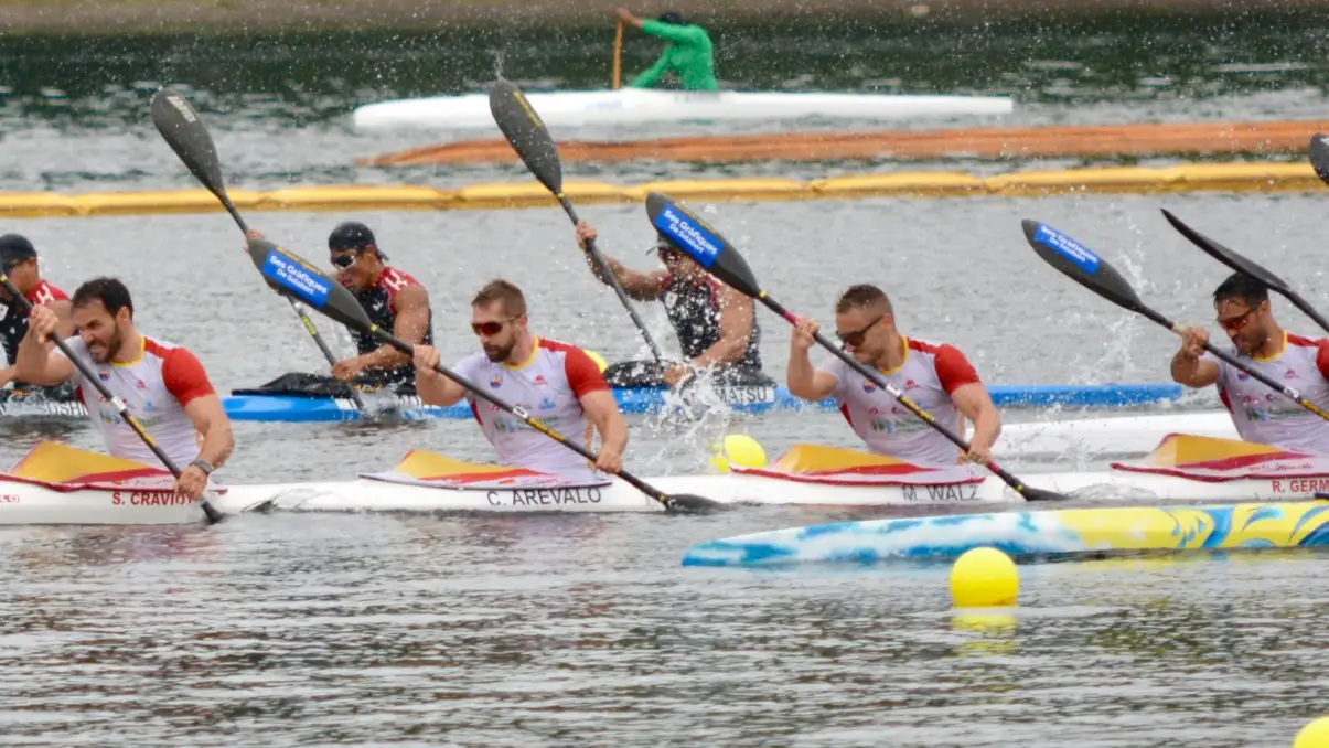 El K-4 500 de Craviotto, Ar&eacute;valo, Cooper y Germade consigue el oro en el Mundial de pirag&uuml;ismo