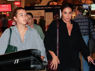 Alba Díaz y Vicky Martín Berrocal Alba Díaz y Vicky Martín Berrocal