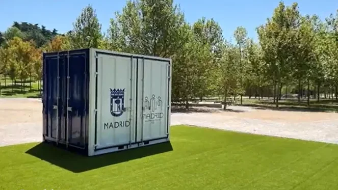 Contenedores de mercancías reconvertidos en gimnasios al aire libre en pleno Madrid: así son los 'Cubo Gym' Contenedores de mercancías reconvertidos en gimnasios al aire libre en pleno Madrid: así son los 'Cubo Gym'