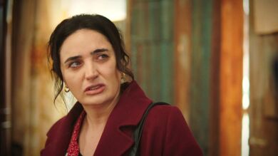 Şengül, fuera de sí, echa a sus sobrinos del gallinero: “Marchaos. Ahí tenéis la puerta
