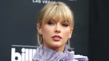 Taylor Swift encabeza esta lista con 8 mil toneladas de CO2 emitido Taylor Swift encabeza esta lista con 8 mil toneladas de CO2 emitido