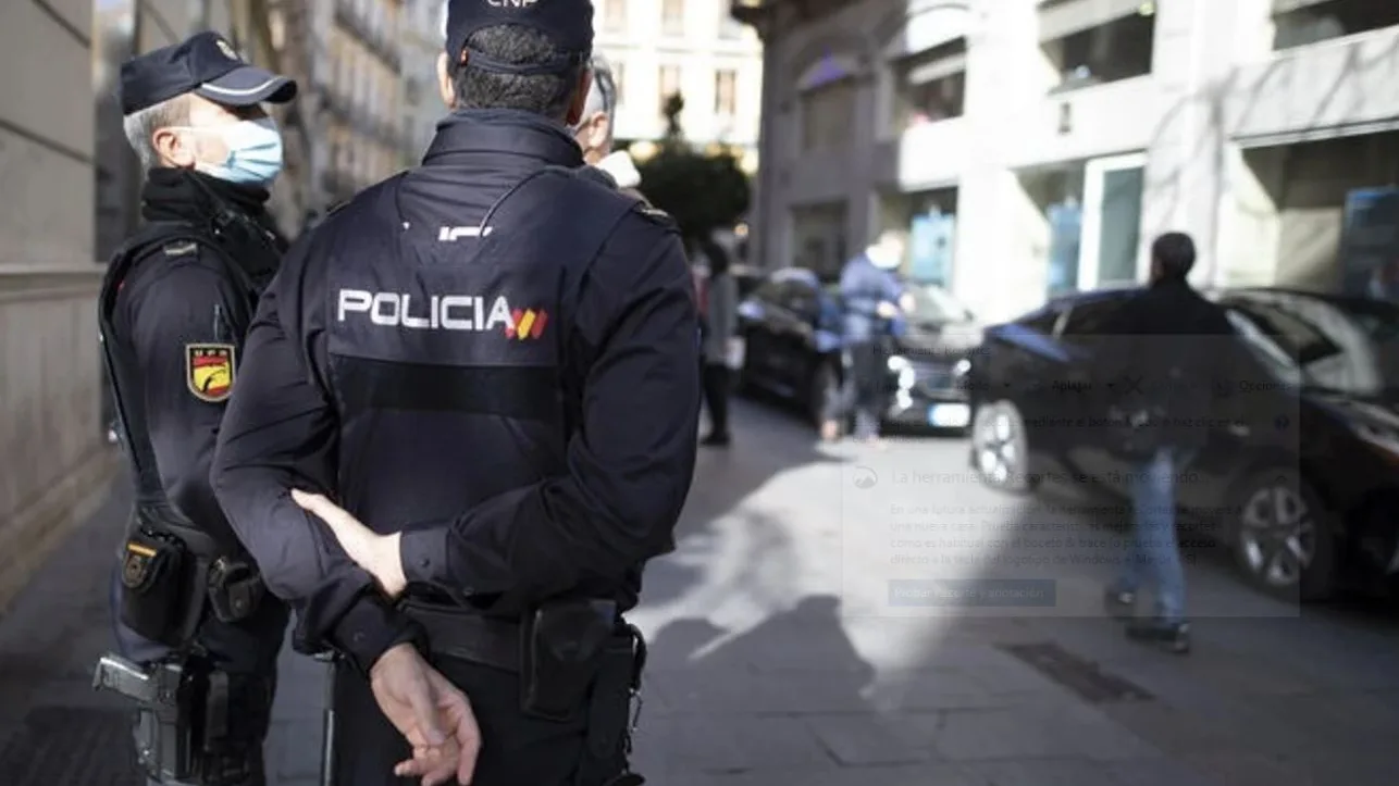 La Policía usará cámaras de grabación unipersonal La Policía usará cámaras de grabación unipersonal
