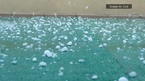 Fuertes granizadas en los Pirineos y Cataluña Fuertes granizadas en los Pirineos y Cataluña