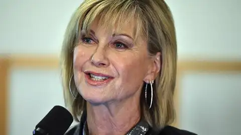 La actriz Olivia Newton-John La actriz Olivia Newton-John