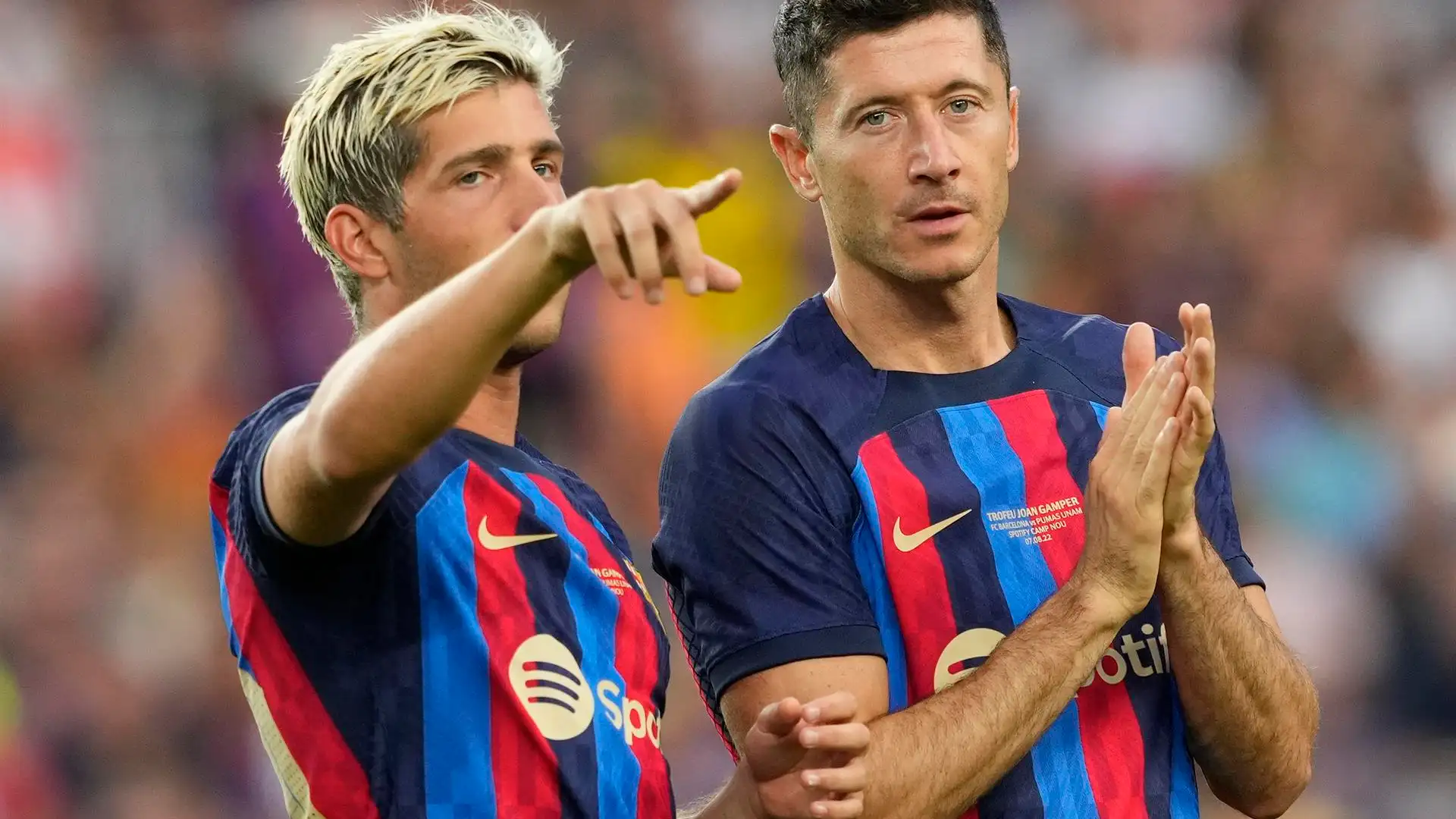 Lewandowski, junto a Sergi Roberto en el Trofeo Joan Gamper Lewandowski, junto a Sergi Roberto en el Trofeo Joan Gamper