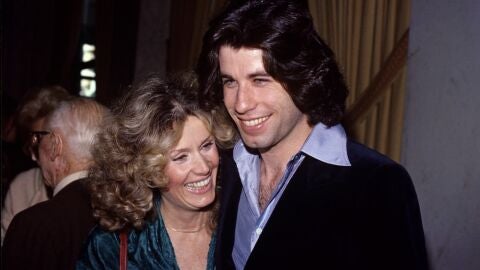 John Travolta junto a Diana Hyland