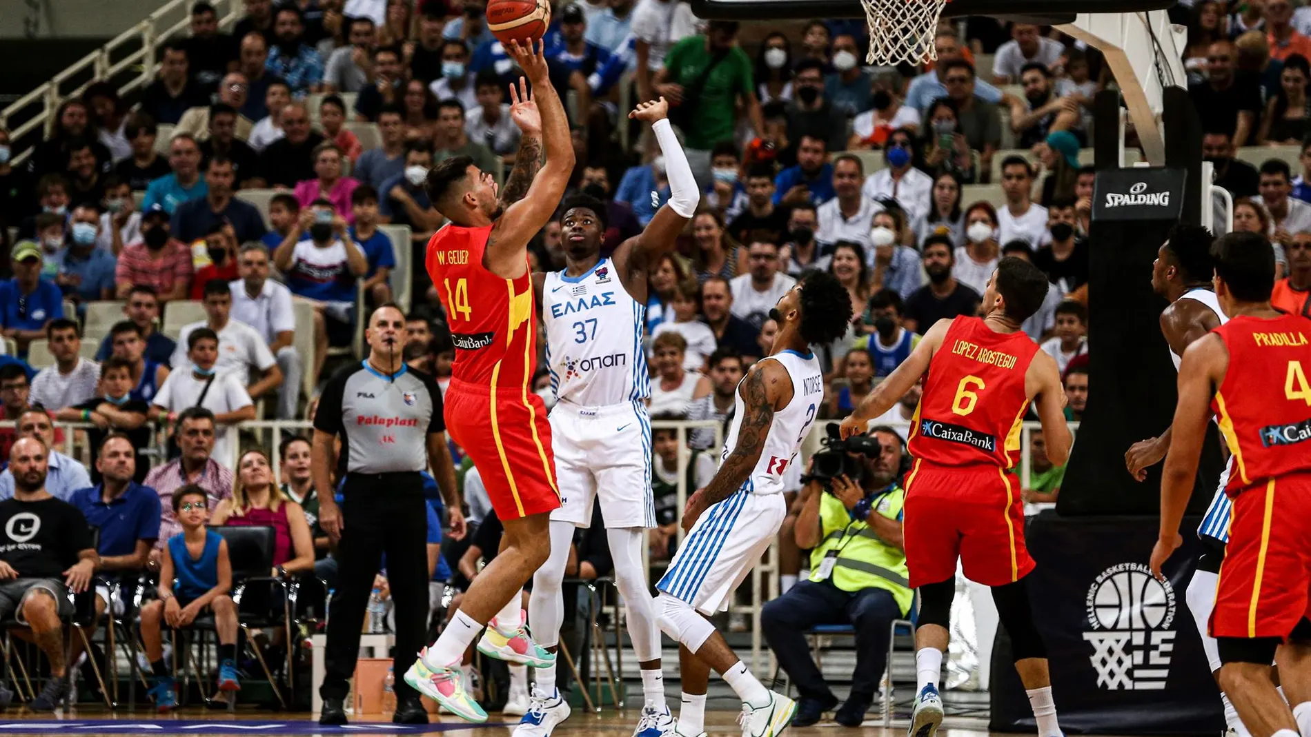 España y Grecia en el partido de preparación al Eurobasket