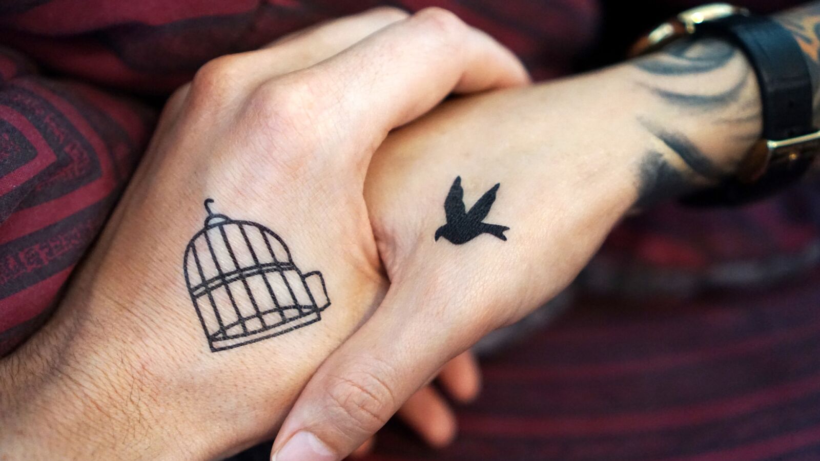 Consejos para cuidar tus tatuajes y que no pierdan color