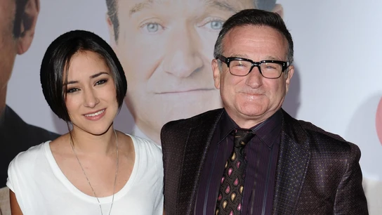 Robin Williams y su hija Zelda Williams Robin Williams y su hija Zelda Williams