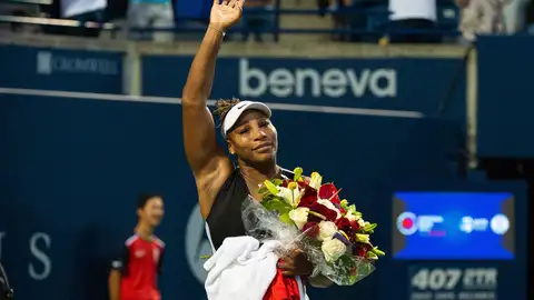 Serena Williams llora tras caer eliminada en Toronto Serena Williams llora tras caer eliminada en Toronto