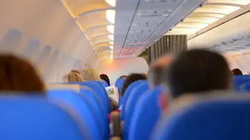 Interior de un avión Interior de un avión